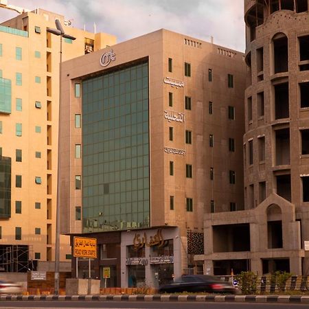 مبيت التحلية للشقق المخدومة تشغيل و إدارة الماسية الأولى Jeddah Exterior photo