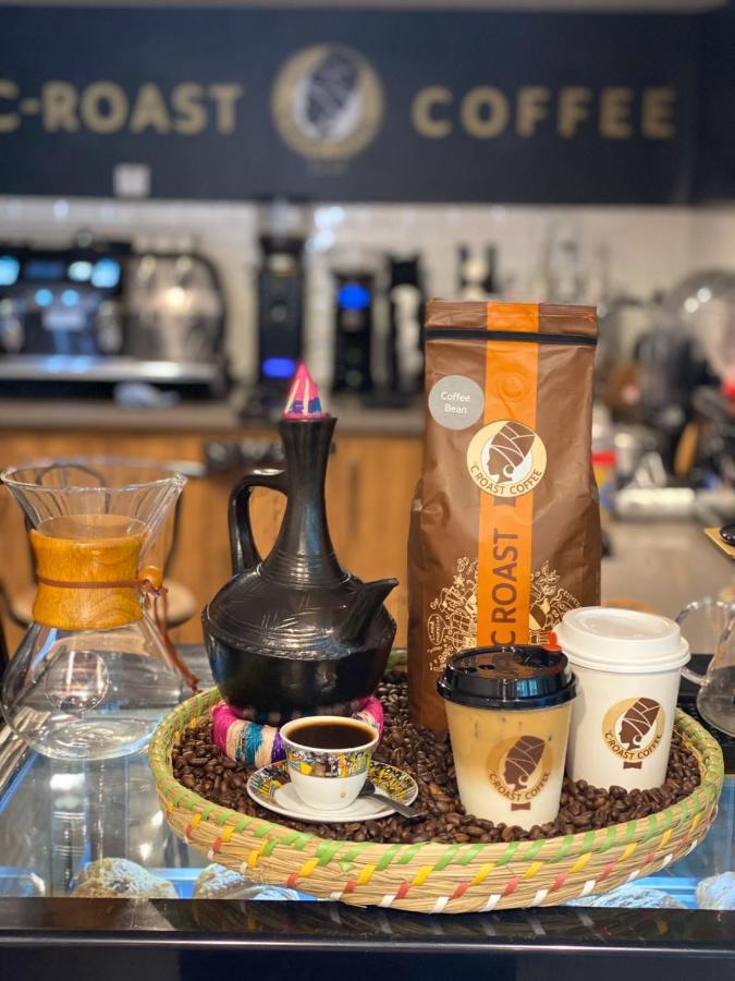 مبيت التحلية للشقق المخدومة تشغيل و إدارة الماسية الأولى Jeddah Exterior photo